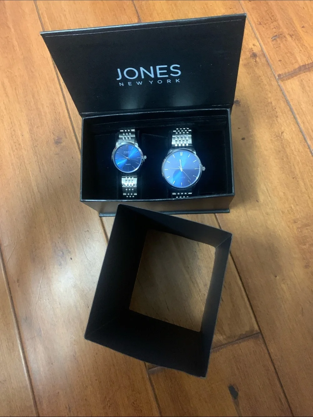 New with tag! Jones New York His & Hers Watch Set with box - need batteries